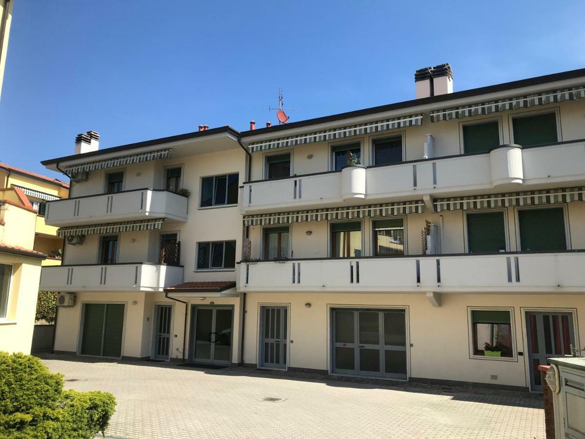 Fuori Porta Nuova Apartment Sarzana Luaran gambar